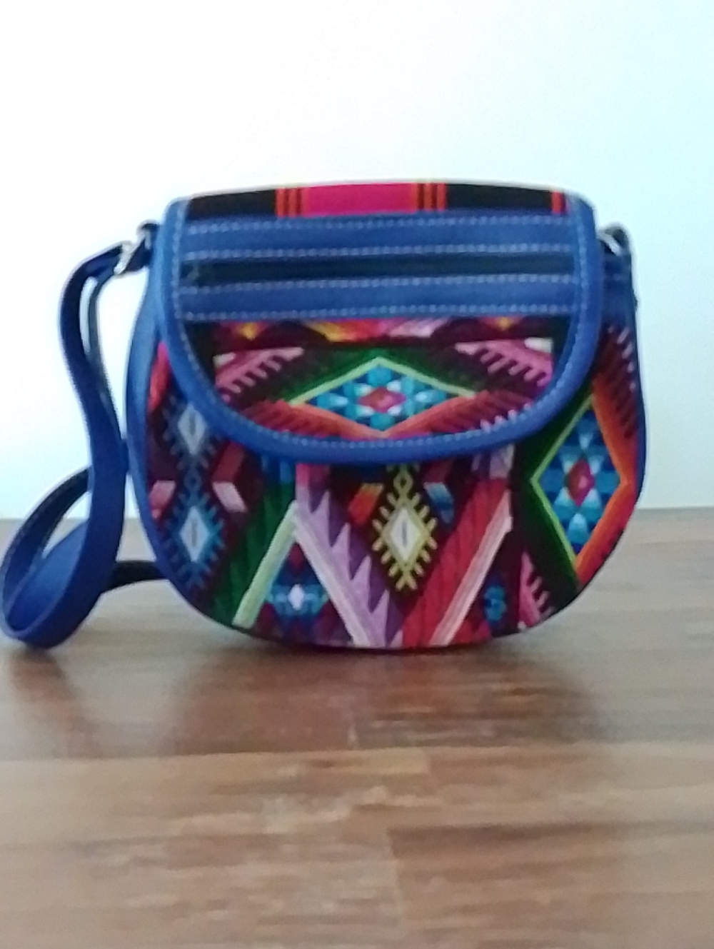 Colorful Geometric Crossbody Bag - Blue Trim